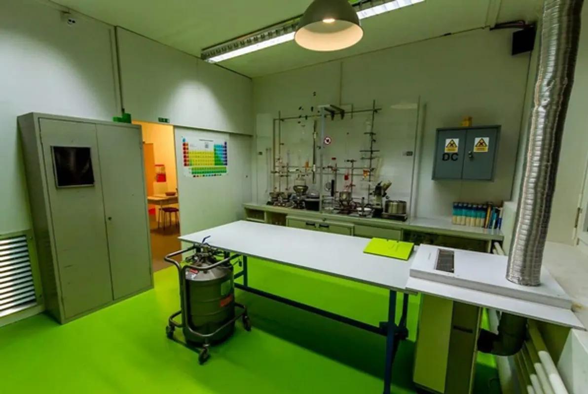 Le laboratoire